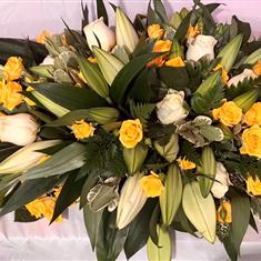 White Lily and Yellow Rose Tear Drop