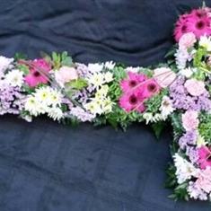 Pink Green &amp; Cream Cross