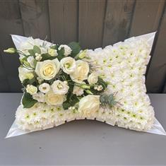 Pillow White 
