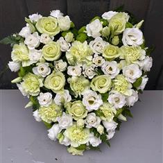 Loose Heart Green &amp; White