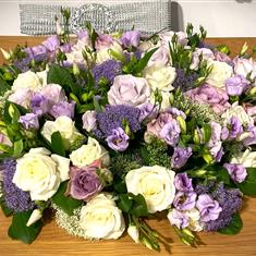 Classical Posy Lilac and White