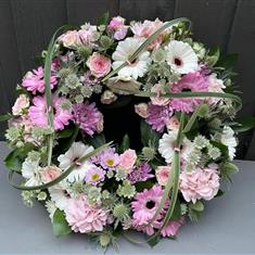 Modern Wreath with Grass in pinks