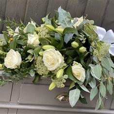 Sheaf White Rose and Lily with Ammi