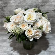Rose &amp; Eucalyptus Handtied