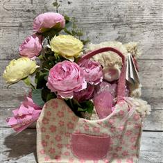 Jute bag with flowers and teddy