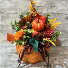 Sisal pumpkin arrangement