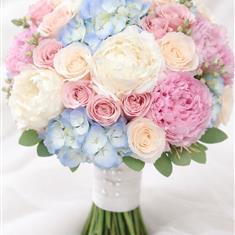 Summer Wedding Bouquet and Buttonhole