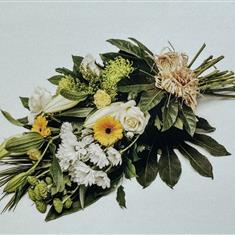 Mixed floral sheaf