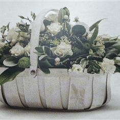 Traditional mixed basket