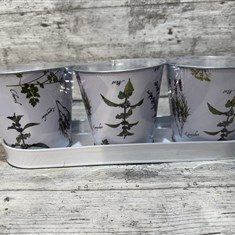 Decorative 3-Pot Floral Display